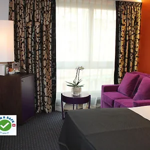 **** Otel The New Midi İsviçre