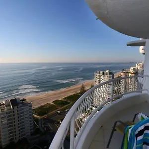 Biarritz Aparthotel Gold Coast